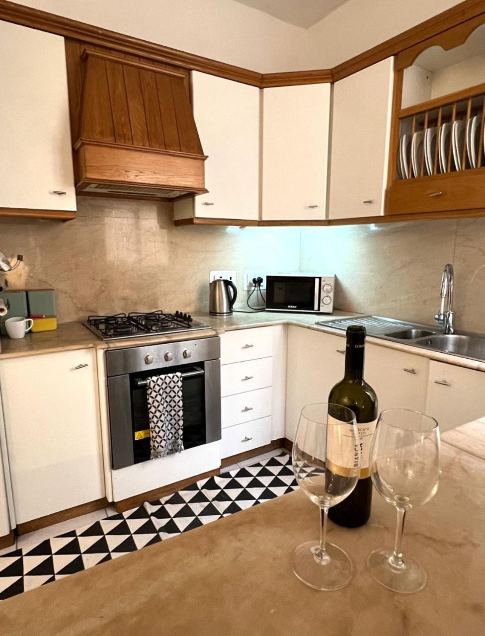 Top Location Sliema Stylish Rooms Eksteriør bilde